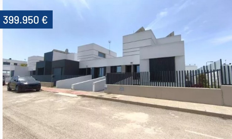 Resale - Villa -
Dolores