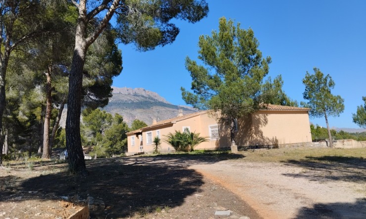 Resale - Finca -
Altea - Altea La Vella