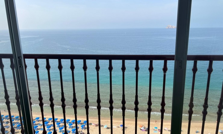 Herverkoop - Appartement -
Benidorm - Levante