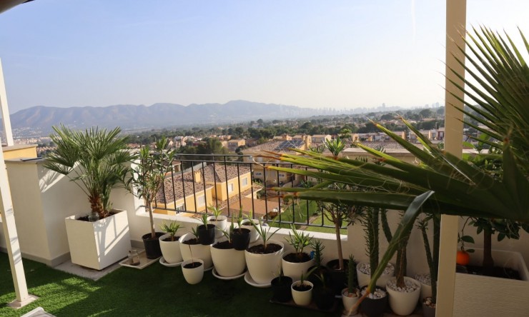 Resale - House -
La Nucía