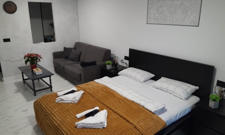 Resale - Apartment -
Benidorm - Levante