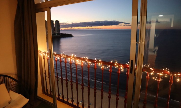 Resale - Apartment -
Benidorm - Levante
