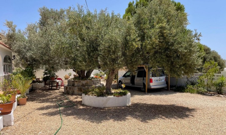Resale - Villa -
Finestrat