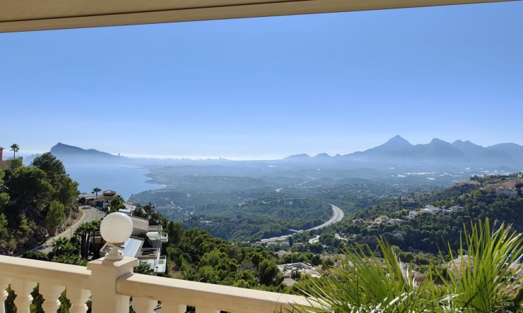 Wiederverkauf - Villa -
Altea - Altea Hills
