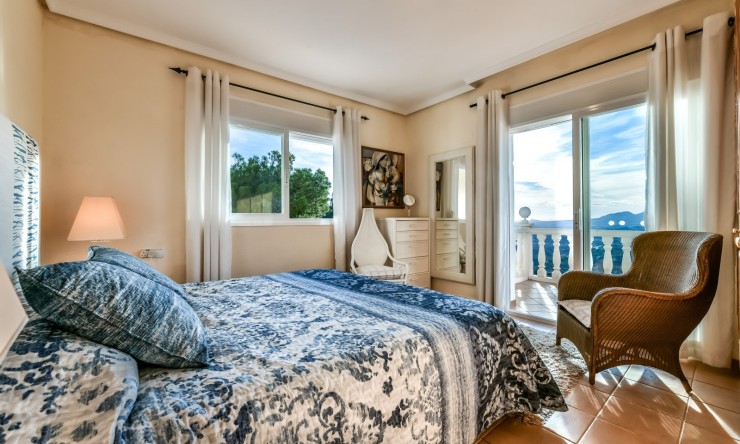 Wiederverkauf - Villa -
Altea - Altea Hills