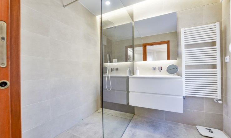 Resale - Villa -
Altea - Sierra de Altea