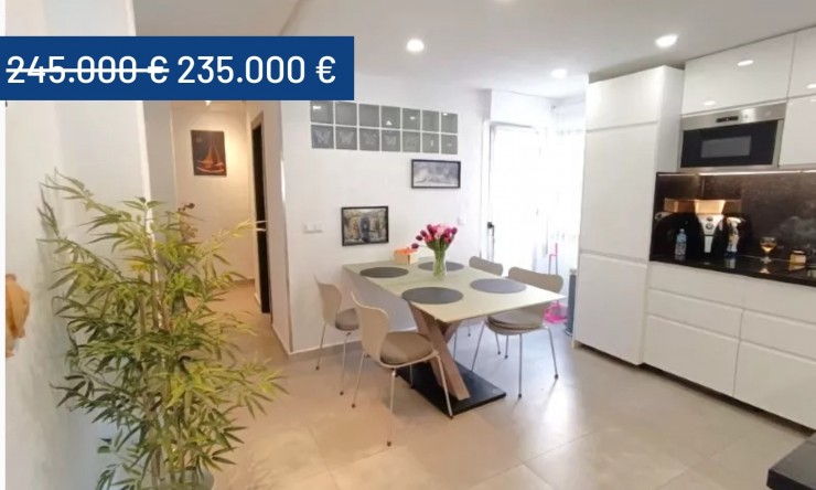 Wiederverkauf - Wohnung -
Torrevieja