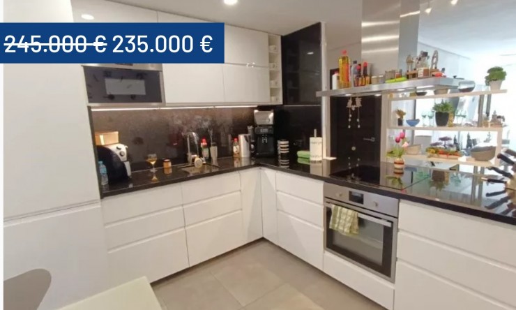 Wiederverkauf - Wohnung -
Torrevieja