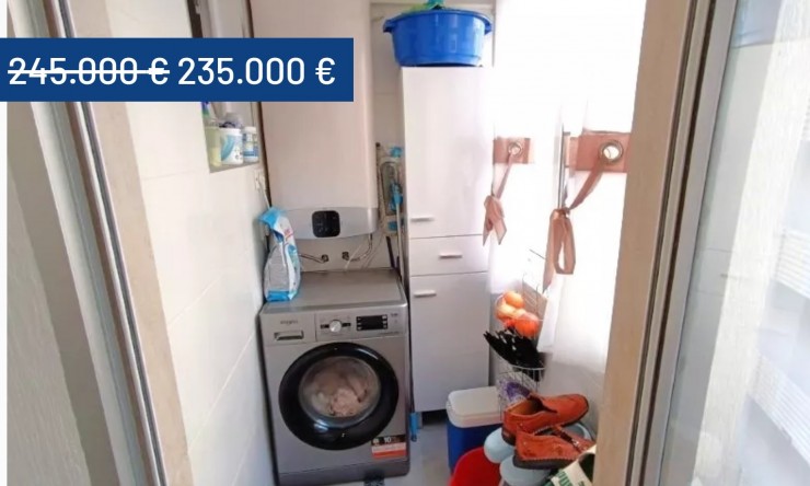 Wiederverkauf - Wohnung -
Torrevieja