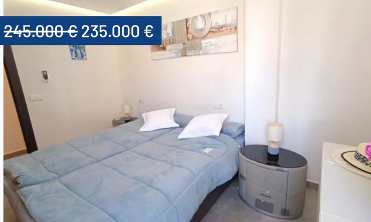 Wiederverkauf - Wohnung -
Torrevieja