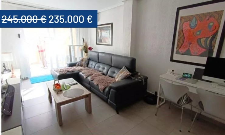 Wiederverkauf - Wohnung -
Torrevieja