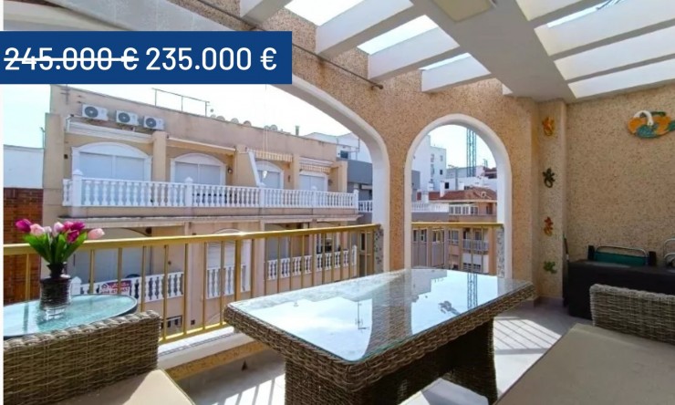 Wiederverkauf - Wohnung -
Torrevieja