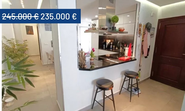 Wiederverkauf - Wohnung -
Torrevieja