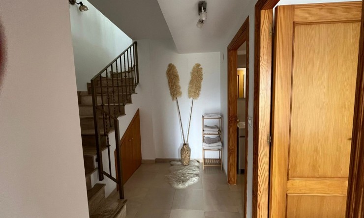 Resale - Townhouse -
Jalón