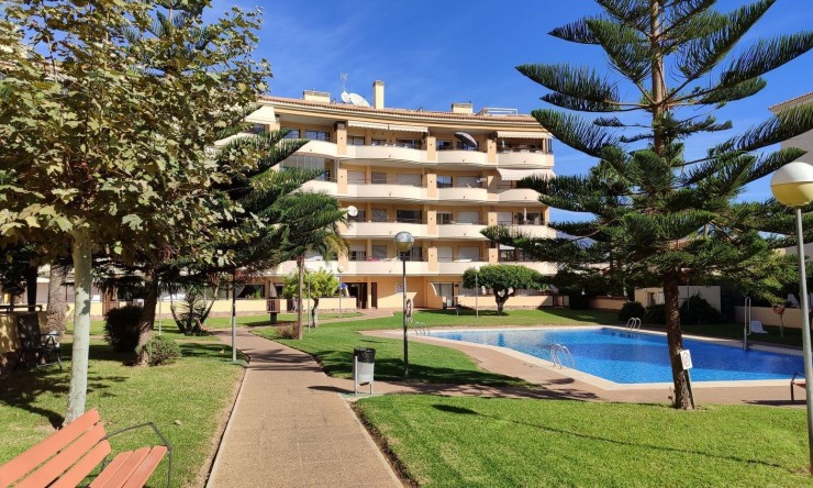 Herverkoop - Appartement -
Albir