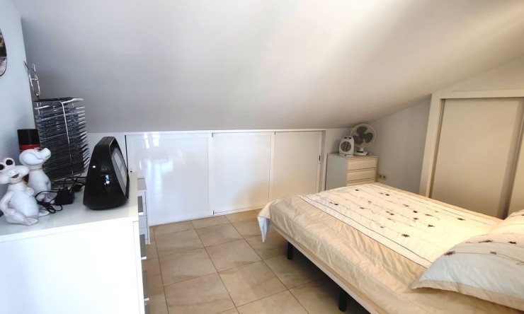 Herverkoop - Appartement -
Albir