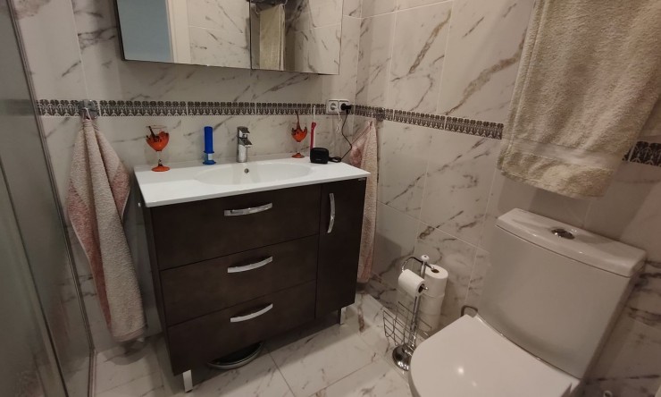 Herverkoop - Appartement -
Albir