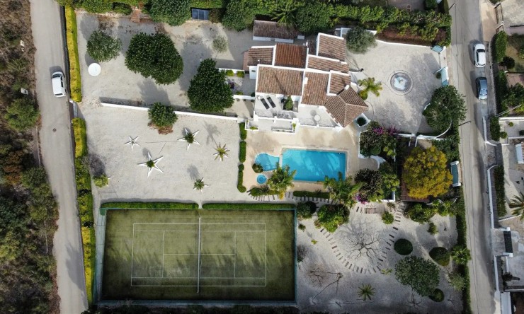 Herverkoop - Villa -
Jávea - Montgo