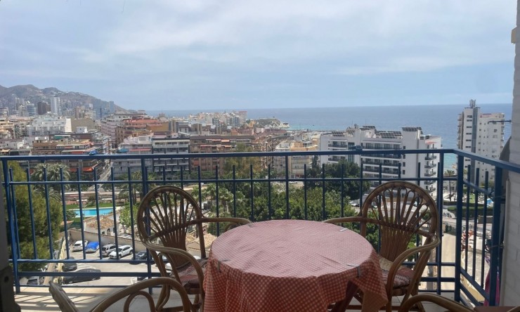 Wiederverkauf - Wohnung -
Benidorm - Playa Poniente
