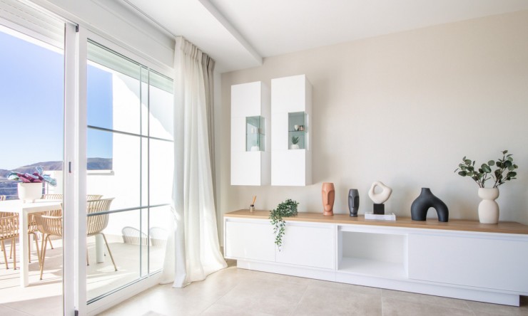 Wiederverkauf - Wohnung -
Istán