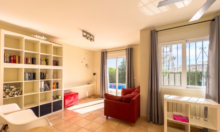 Reventa - Villa -
Altea