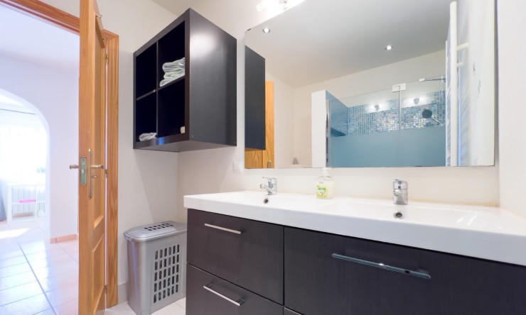 Reventa - Villa -
Altea