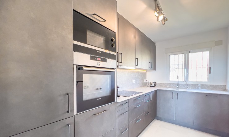 Reventa - Villa -
Altea