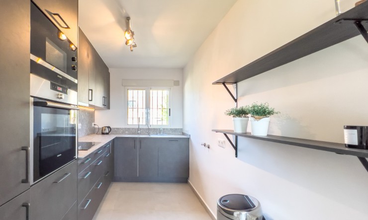Reventa - Villa -
Altea