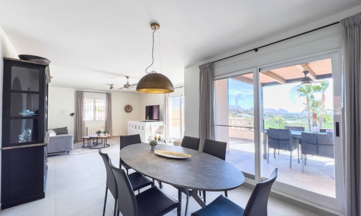 Reventa - Villa -
Altea