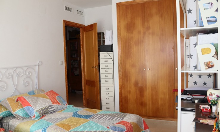 Resale - Townhouse -
Jalón