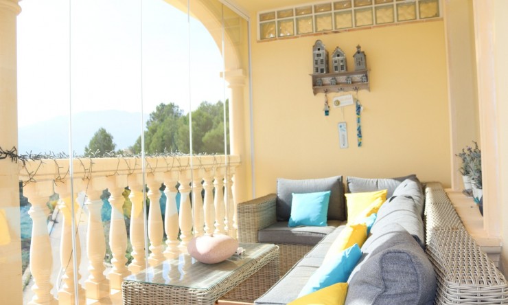 Resale - Townhouse -
Jalón
