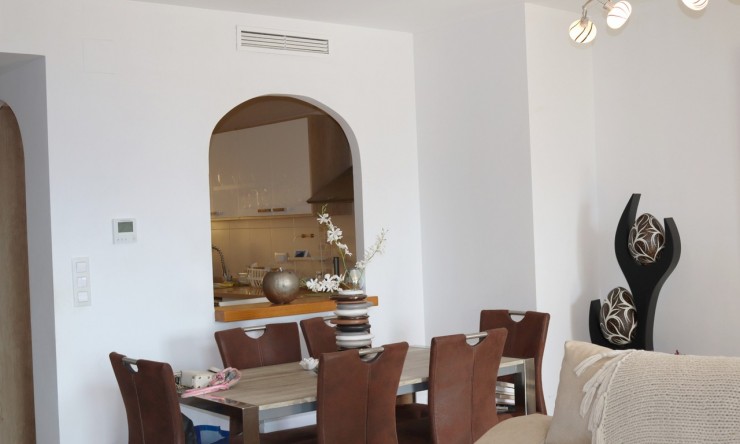Resale - Townhouse -
Jalón