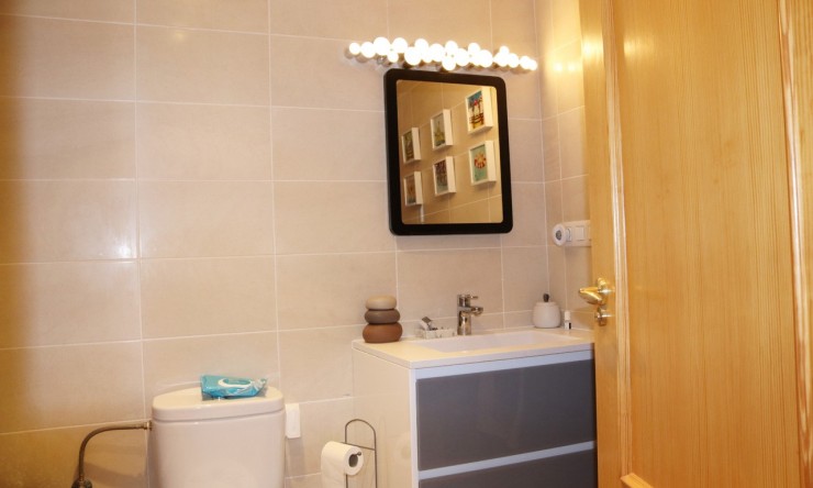 Resale - Townhouse -
Jalón