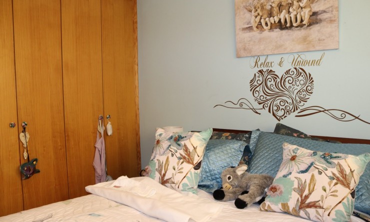 Resale - Townhouse -
Jalón