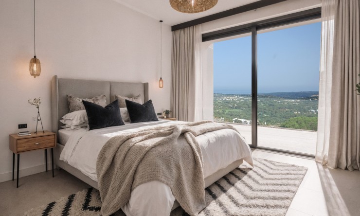 Resale - House -
Sotogrande