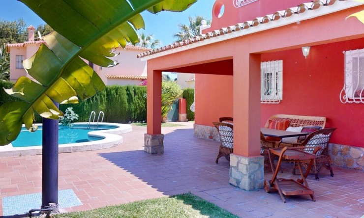 Revente - Villa -
Oliva - Oliva Nova