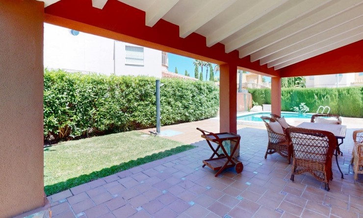 Revente - Villa -
Oliva - Oliva Nova