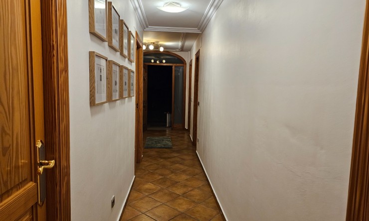 Long Term Rental - Villa -
Callosa De Ensarrià