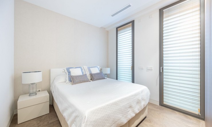 Resale - Villa -
Finestrat