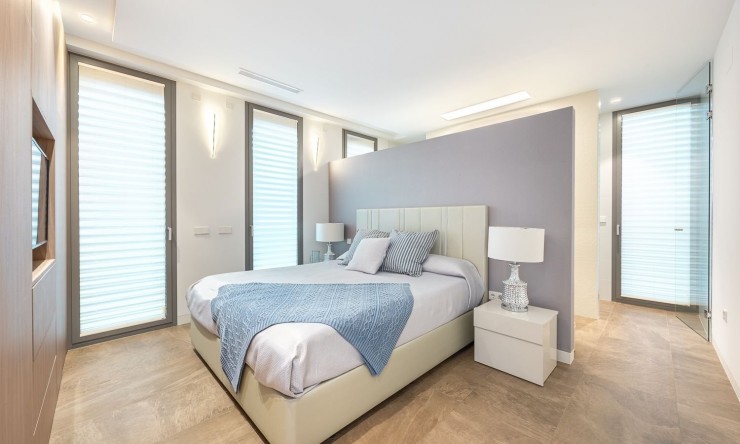Resale - Villa -
Finestrat