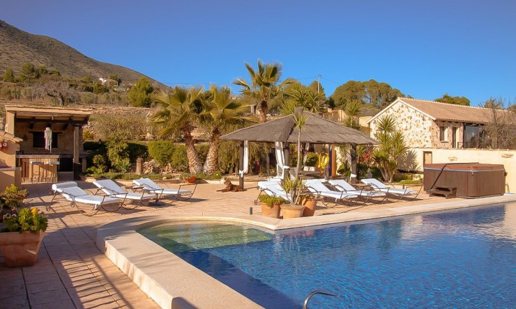 Wiederverkauf - Villa -
Benissa - Partida Vinyent