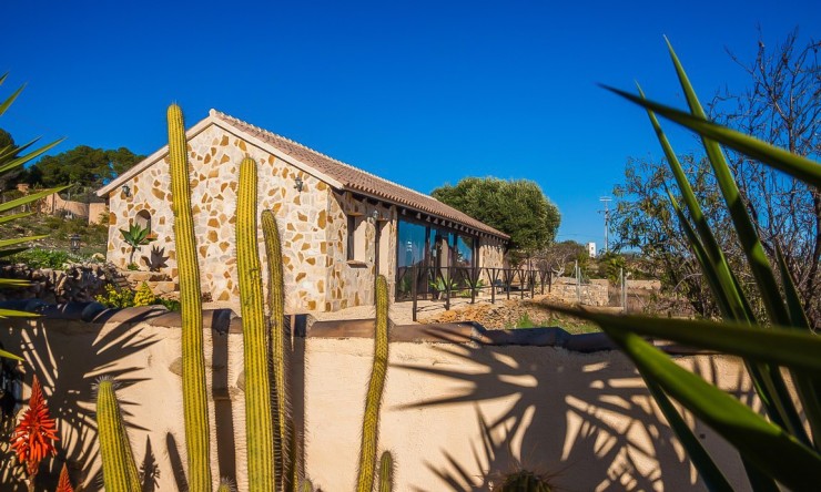 Wiederverkauf - Villa -
Benissa - Partida Vinyent