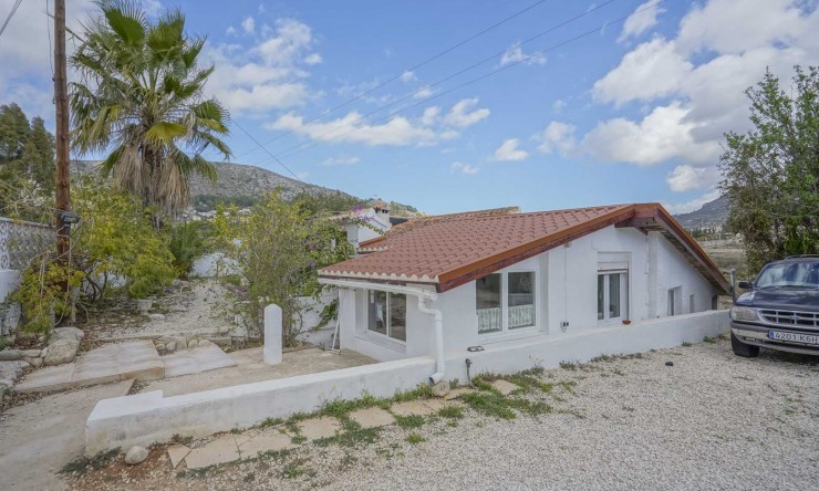 Reventa - Villa -
Alcalalí