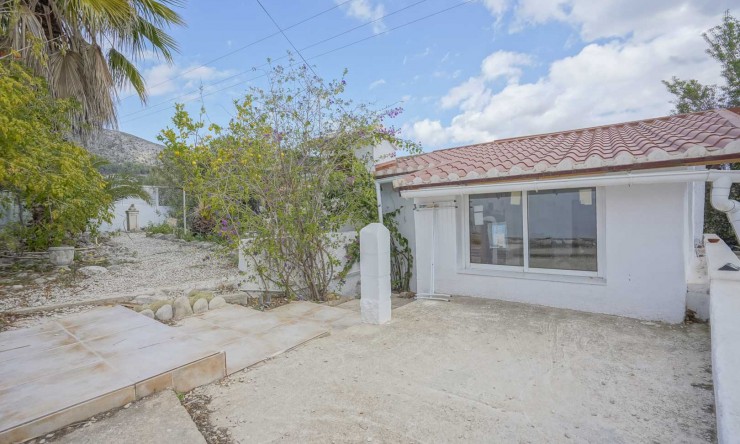 Reventa - Villa -
Alcalalí