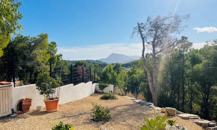 Resale - Villa -
Altea la Vella - Altea