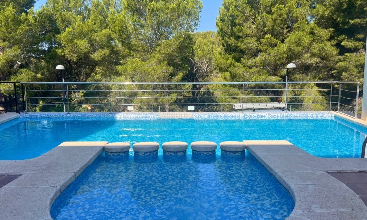 Resale - Apartment -
Altea - Altea La Vella