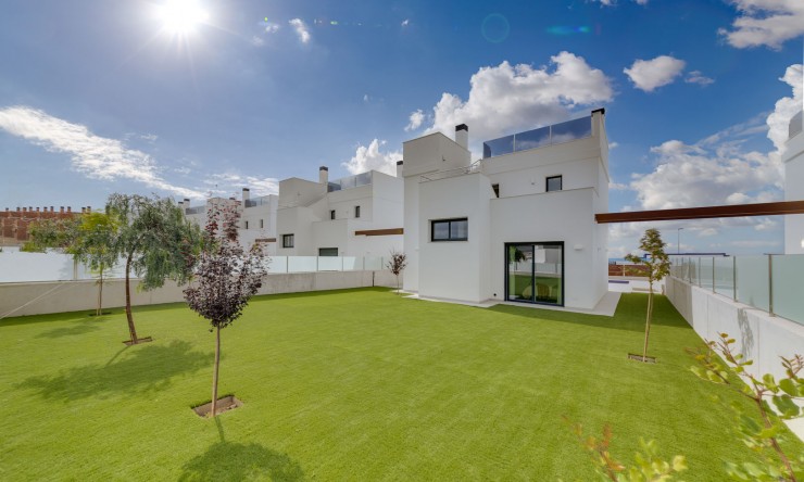 Neue Gebäude - Villa -
El Campello