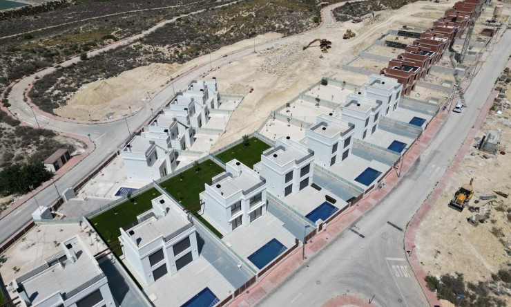 Neue Gebäude - Villa -
El Campello