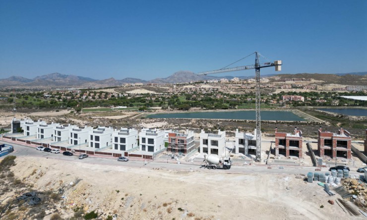Neue Gebäude - Villa -
El Campello