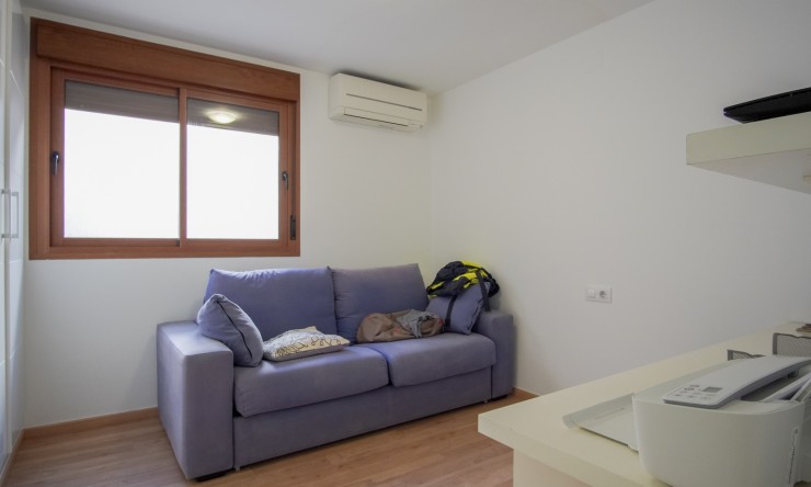 Herverkoop - Appartement -
Jávea - Center